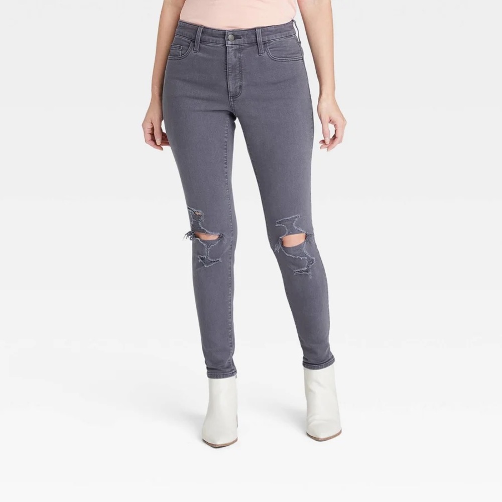 Universal thread ripped knee purple jeans size 12